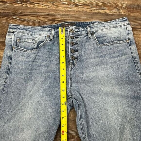 Torrid High-Rise Straight Denim Jeans Split Hem Size 16R - Picture 7 of 8